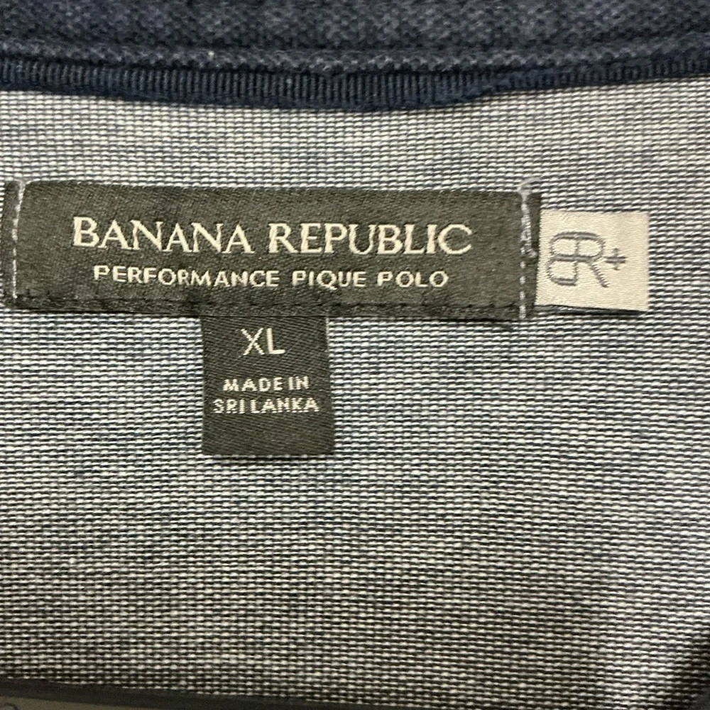 Banana Republic Men’s Gray Polo Shirt Classic Design